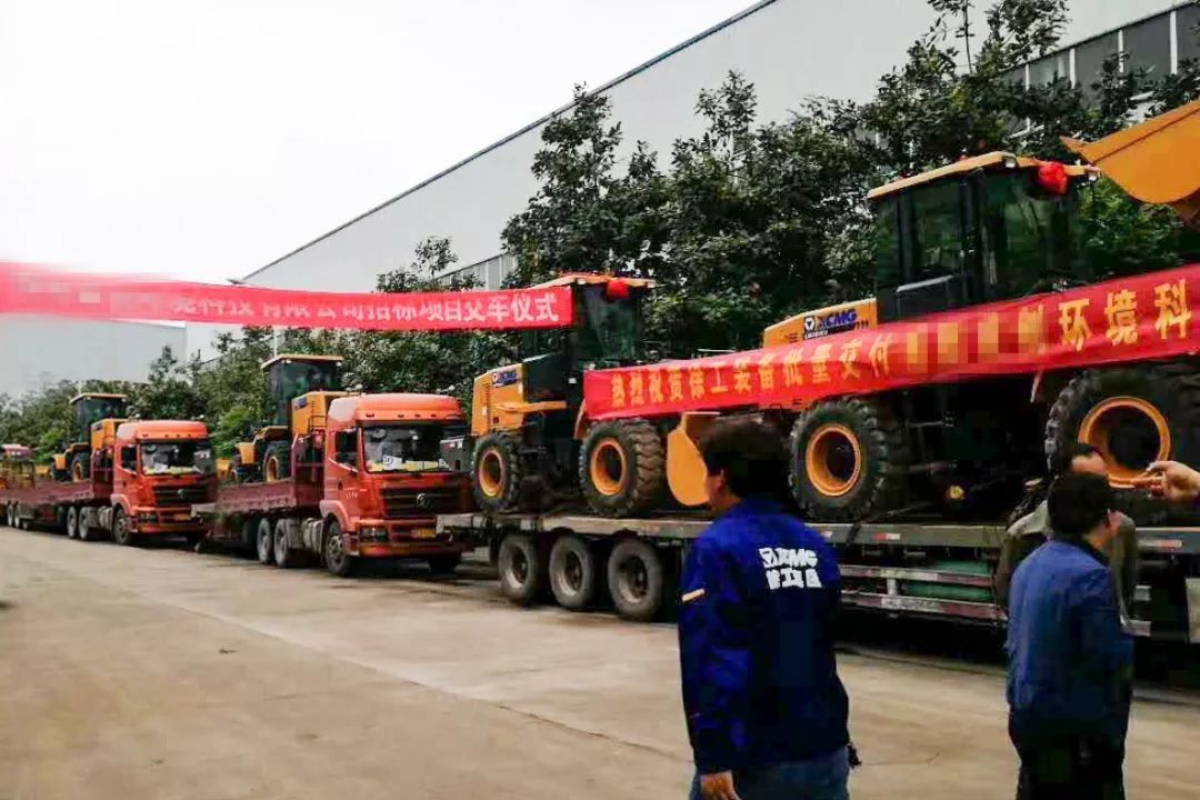 徐工裝載機交車