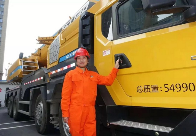最美女吊車司機 最美女吊車司機